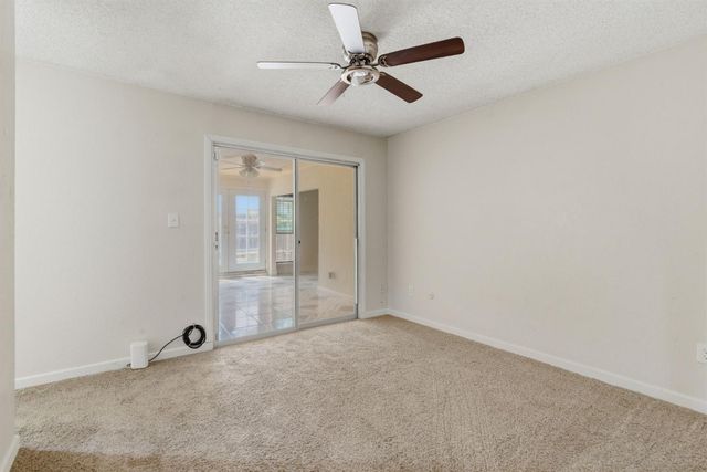 8152 Le Mans Ave, Stockton, CA 95210