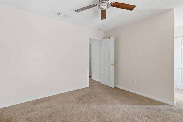 8152 Le Mans Ave, Stockton, CA 95210