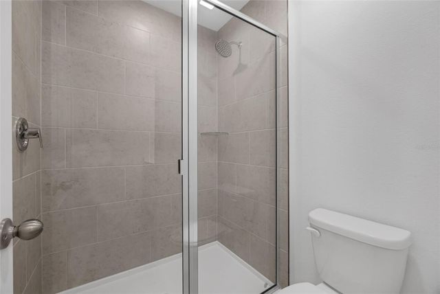 725 MAPLE OAK DRIVE, Deland, FL 32720