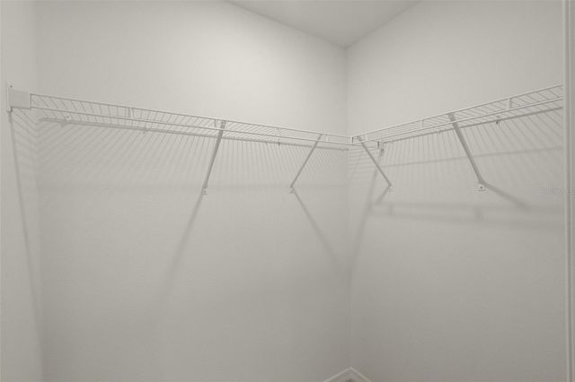 725 MAPLE OAK DRIVE, Deland, FL 32720