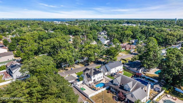 209 Gilford Avenue, Island Heights, NJ 08732