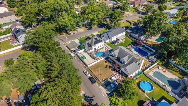 209 Gilford Avenue, Island Heights, NJ 08732