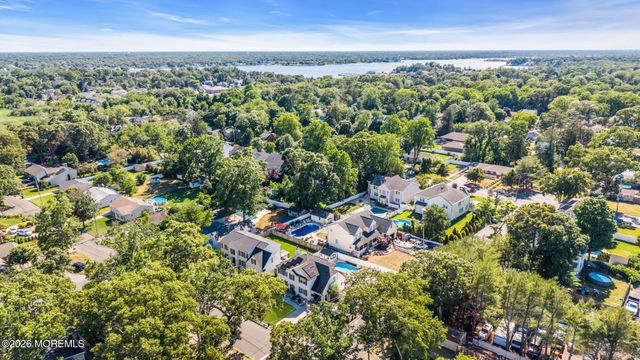 209 Gilford Avenue, Island Heights, NJ 08732
