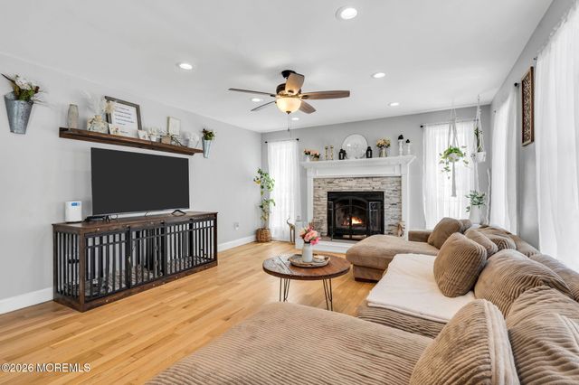 209 Gilford Avenue, Island Heights, NJ 08732