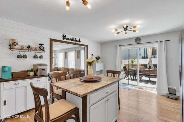 209 Gilford Avenue, Island Heights, NJ 08732