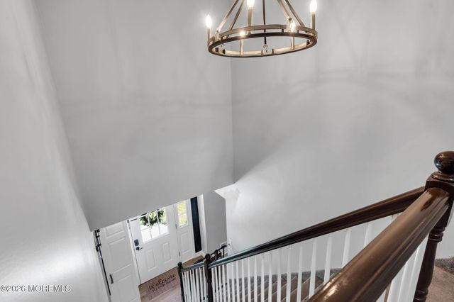 209 Gilford Avenue, Island Heights, NJ 08732
