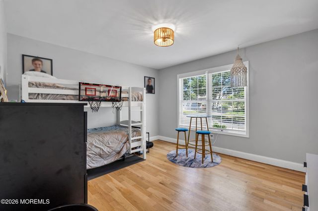 209 Gilford Avenue, Island Heights, NJ 08732
