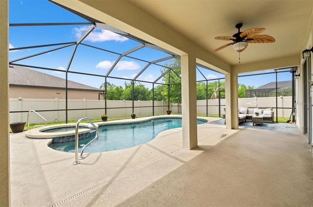 18696 MALINCHE LOOP, Spring Hill, FL 34610