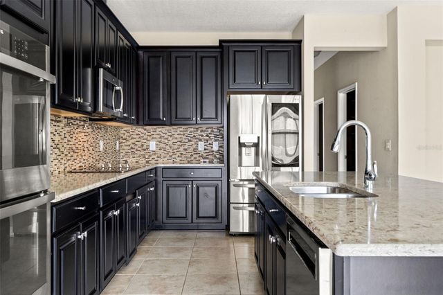 18696 MALINCHE LOOP, Spring Hill, FL 34610