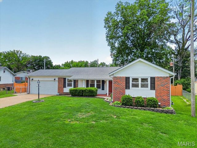 2250 Kent Drive, Unincorporated, MO 63033