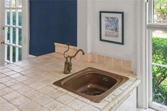 4617 Lansdowne Place, Savannah, GA 31405