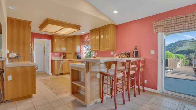 21160 Valle San Juan Drive, Salinas, CA 93907