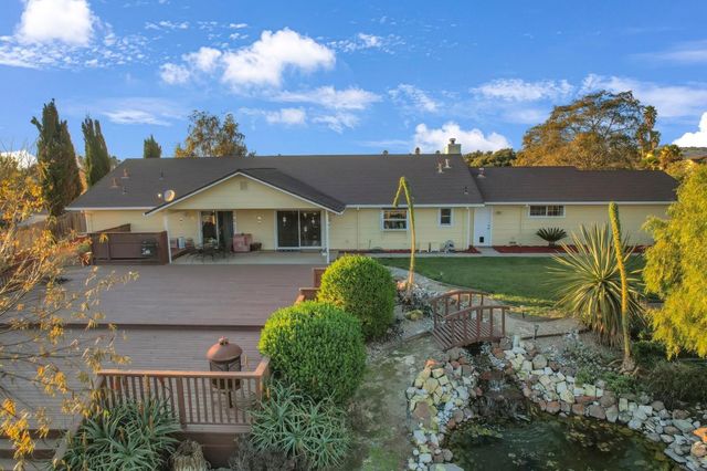 21160 Valle San Juan Drive, Salinas, CA 93907