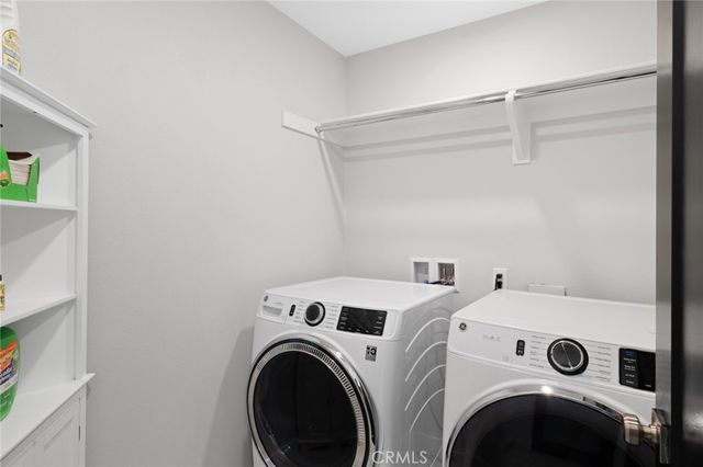 258 Merit, Irvine, CA 92618