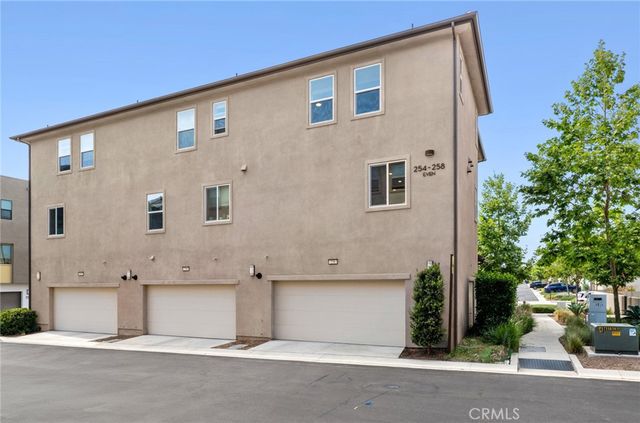 258 Merit, Irvine, CA 92618