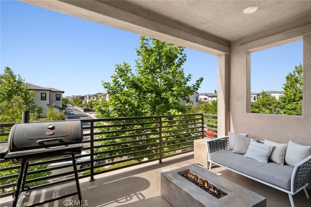 258 Merit, Irvine, CA 92618