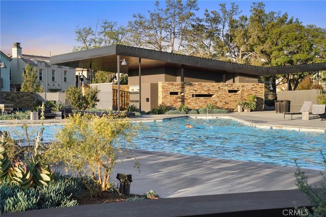 258 Merit, Irvine, CA 92618