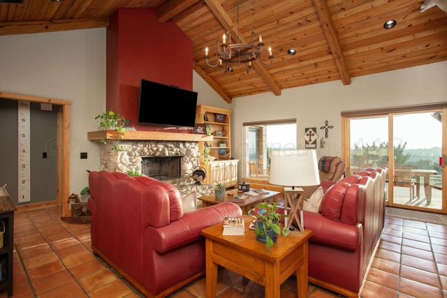 24101 SUNDAY CANYON Road, Canyon, TX 79015