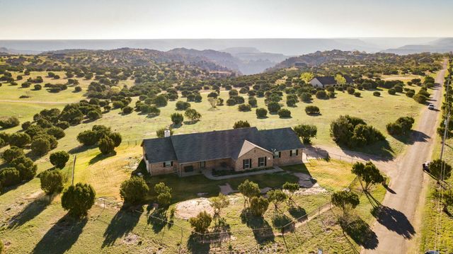24101 SUNDAY CANYON Road, Canyon, TX 79015