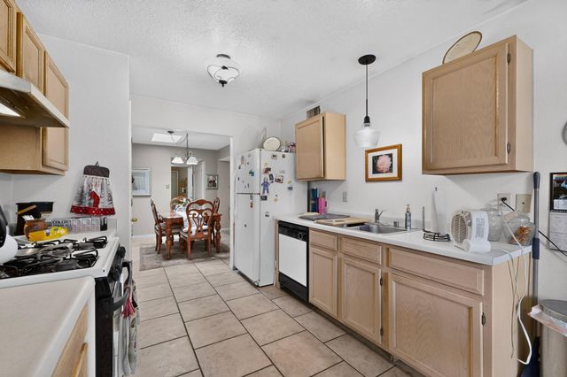 3251 Schumacher Street NW, Albuquerque, NM 87120