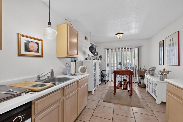 3251 Schumacher Street NW, Albuquerque, NM 87120