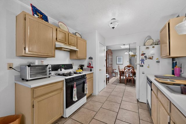 3251 Schumacher Street NW, Albuquerque, NM 87120