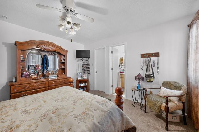 3251 Schumacher Street NW, Albuquerque, NM 87120