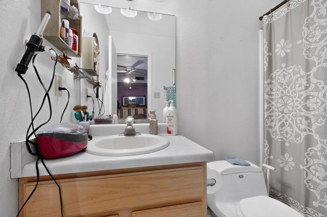 3251 Schumacher Street NW, Albuquerque, NM 87120