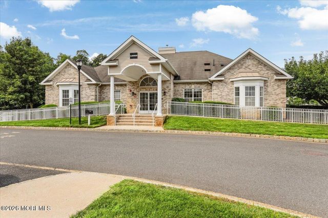203 Canterbury Lane, Morganville, NJ 07751