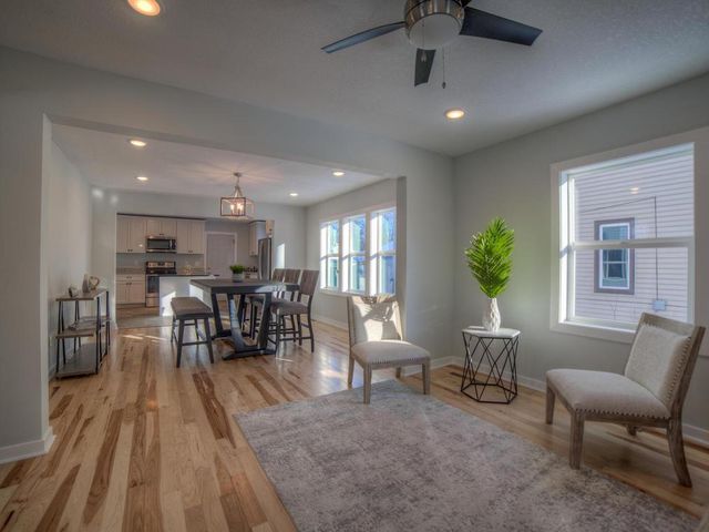 1068 Argyle Street, Saint Paul, MN 55103