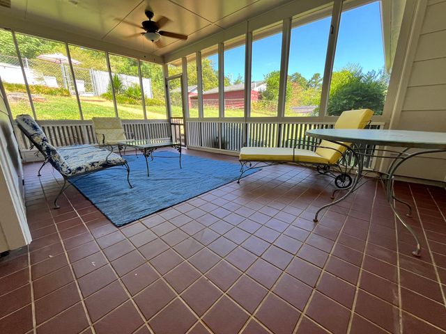 7517 Boriss Drive, Chattanooga, TN 37416