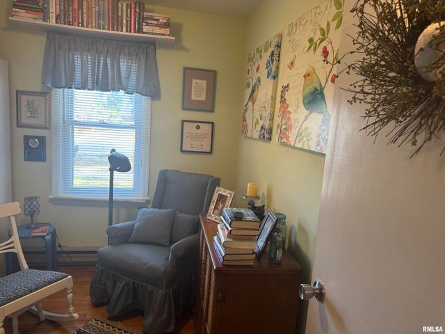 1803 W CHERRY Street, Marion, IL 62959