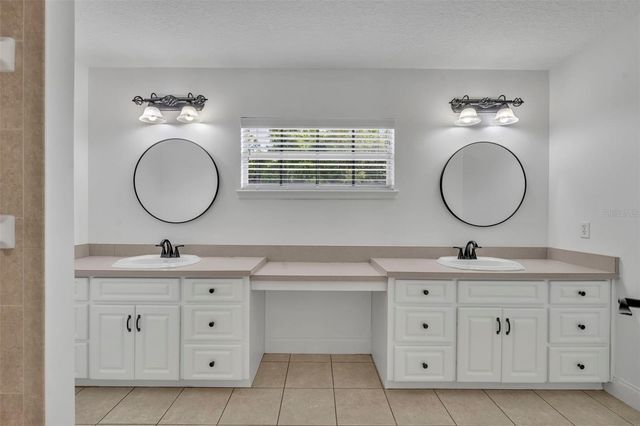 1717 W KELLY PARK ROAD, Apopka, FL 32712