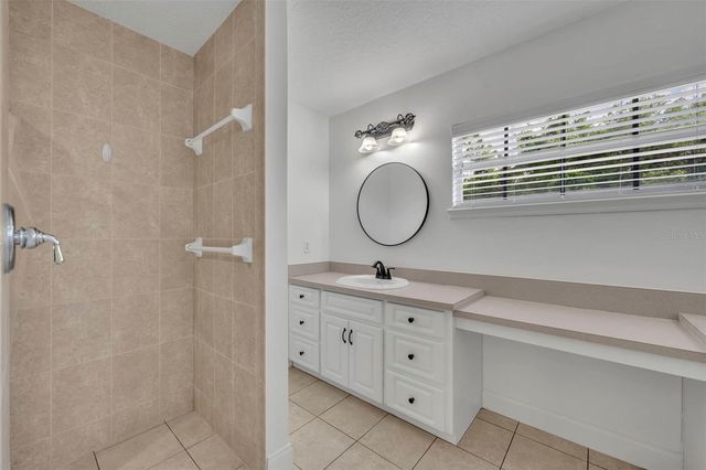 1717 W KELLY PARK ROAD, Apopka, FL 32712