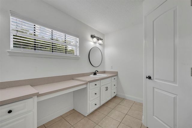 1717 W KELLY PARK ROAD, Apopka, FL 32712