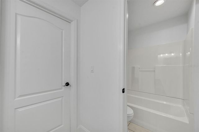1717 W KELLY PARK ROAD, Apopka, FL 32712