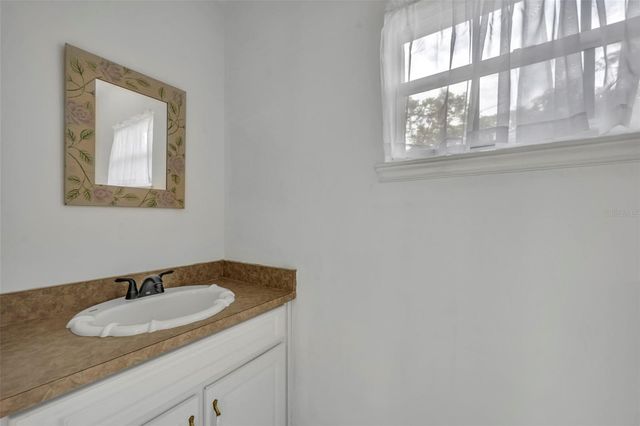 1717 W KELLY PARK ROAD, Apopka, FL 32712