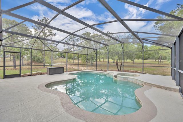 1717 W KELLY PARK ROAD, Apopka, FL 32712