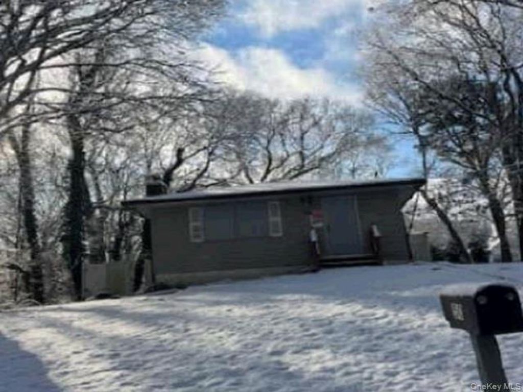 50 ASTOR Drive, Shirley, NY 11967