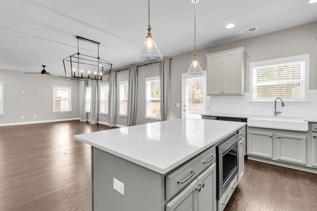 1624 Shady Pine Road, Charleston, SC 29414