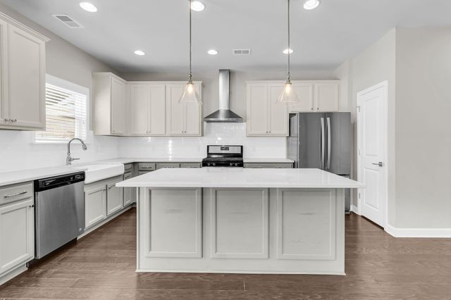 1624 Shady Pine Road, Charleston, SC 29414