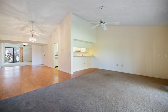 674 BIRD BAY CIRCLE 20, Venice, FL 34285