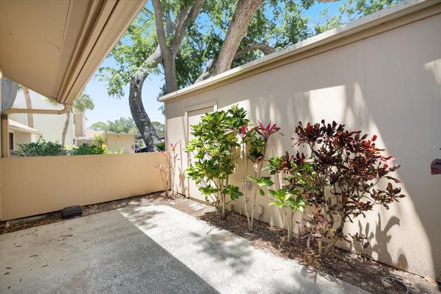674 BIRD BAY CIRCLE 20, Venice, FL 34285