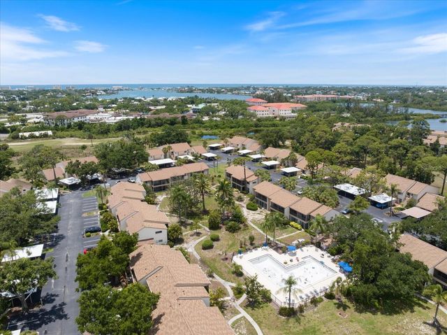 674 BIRD BAY CIRCLE 20, Venice, FL 34285