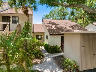 674 BIRD BAY CIRCLE 20, Venice, FL 34285