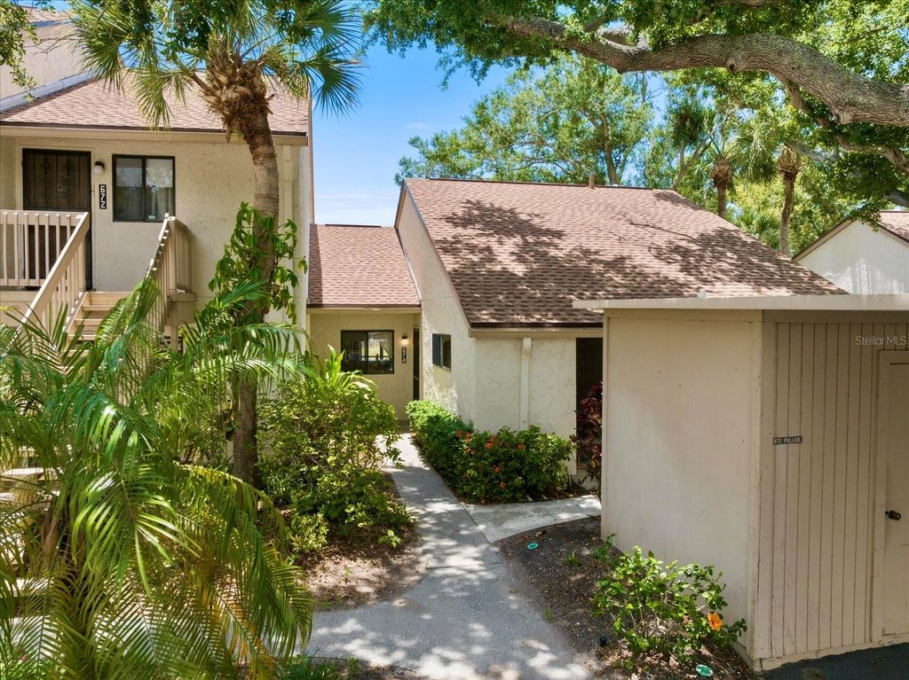 674 BIRD BAY CIRCLE 20, Venice, FL 34285