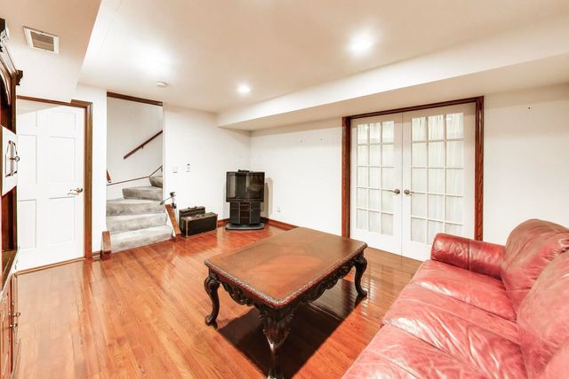 133 Schiller Place, Itasca, IL 60143