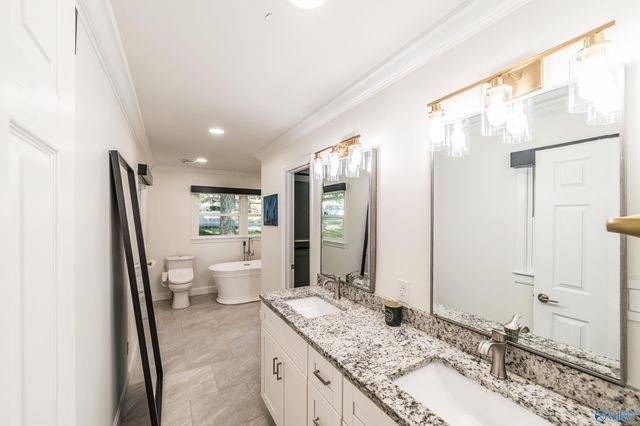 7705 Martha Drive SE, Huntsville, AL 35802