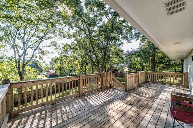 7705 Martha Drive SE, Huntsville, AL 35802
