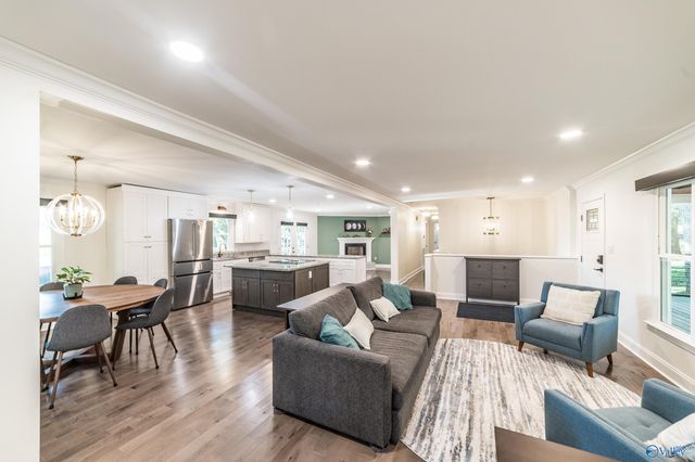 7705 Martha Drive SE, Huntsville, AL 35802
